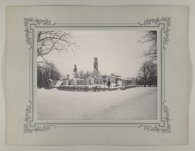 Pildil Tohisoo mõis peale põlengut. Pilt MUIS